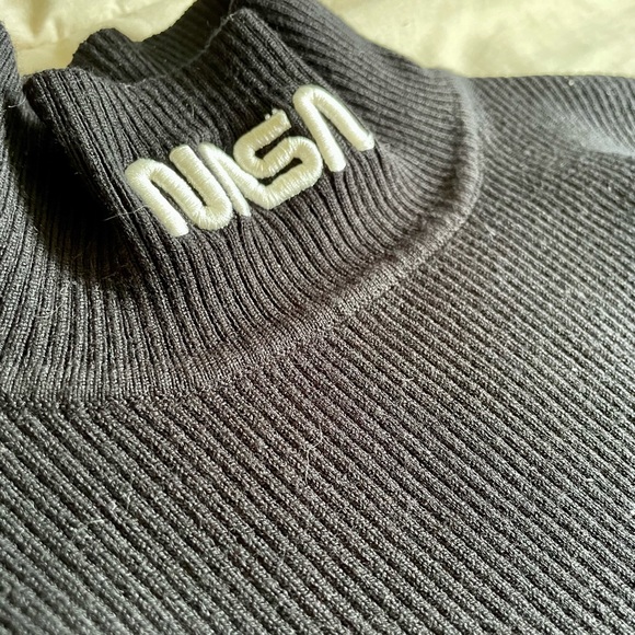 H&M NASA black ribbed mock turtleneck - Picture 2 of 3